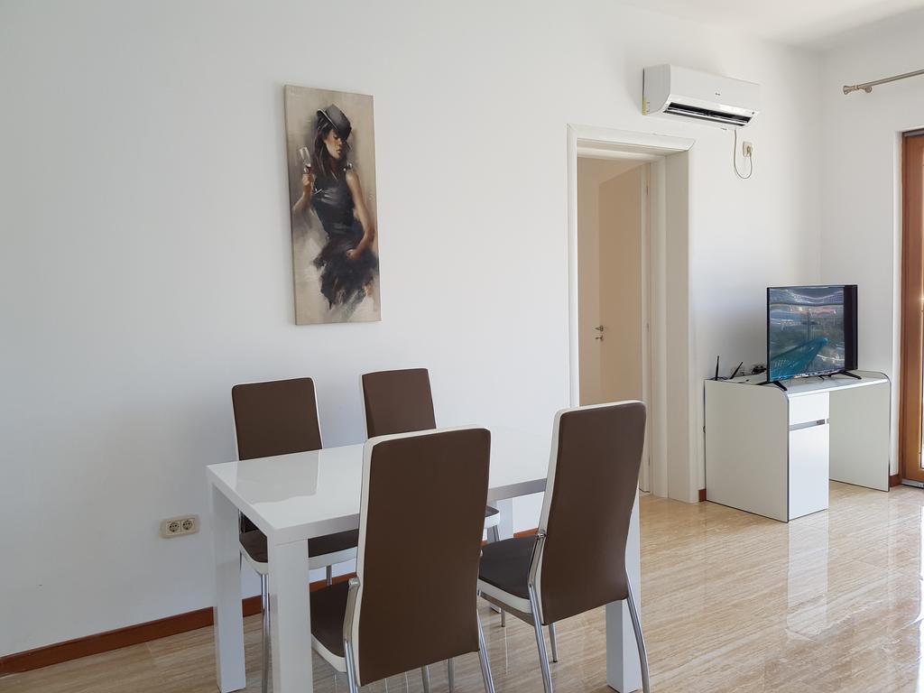 Apartmani Svetionik 부드바 외부 사진