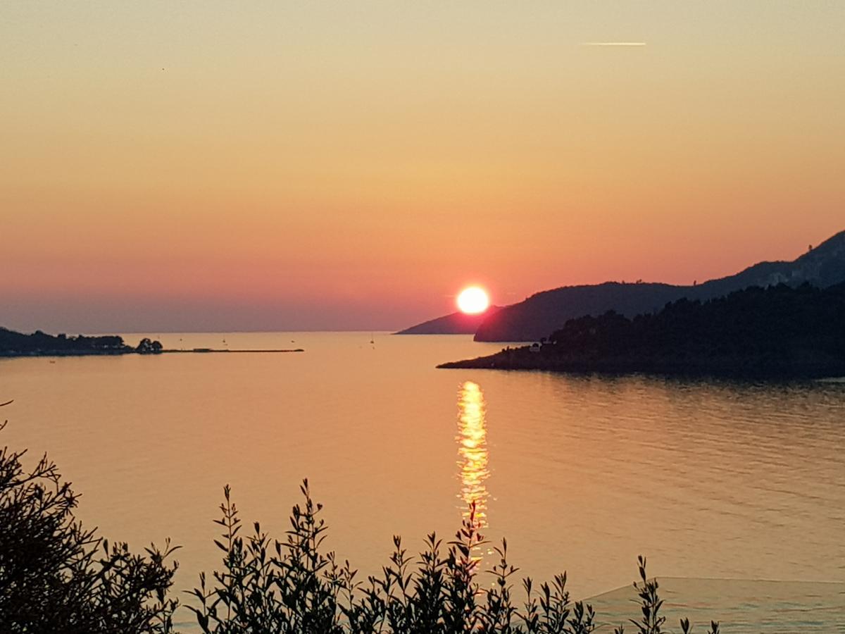 Apartmani Svetionik 부드바 외부 사진