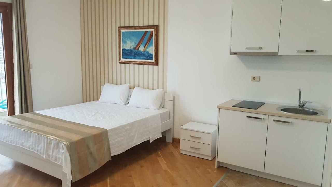 Apartmani Svetionik 부드바 객실 사진